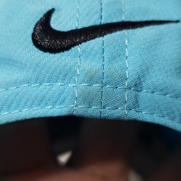 Nike Golf Turquoise Swoosh Front Cap - Picture 4 of 7